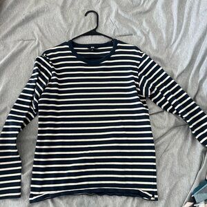 Uniqlo blue white strip long sleeve men’s small